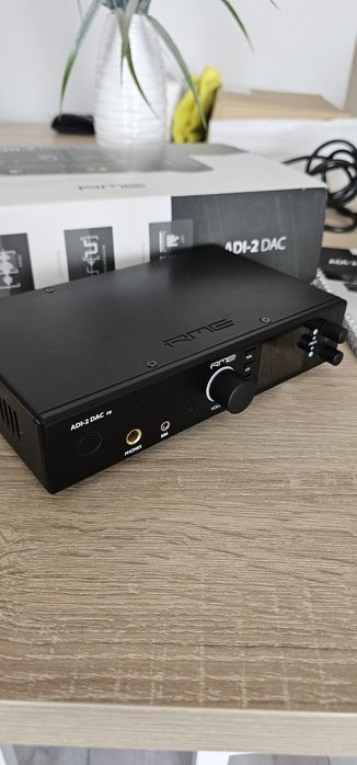 RME Adi-2 Dac Fs stan idealny