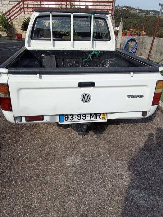 Toyota Hilux (VW Taro)