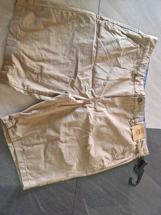 Spodenki chinosy f&f 40