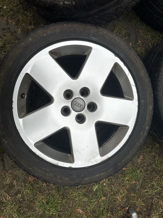 Komplet felg audi A6 A8 255/45/18 orginał opony zimowe