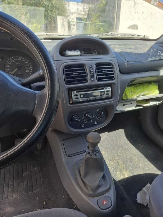 Renault Clio Gasolina