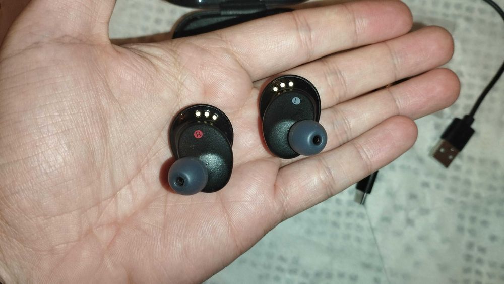 Auriculares Bluetooth SONY WF-XB700 (In Ear - Microfone - Preto)