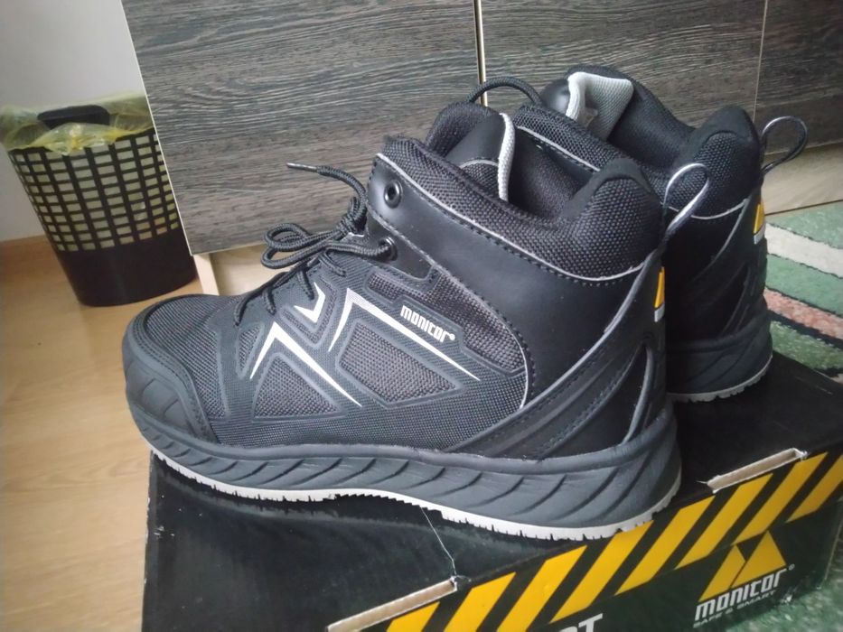 Buty trapery robocze rozmiar 42
