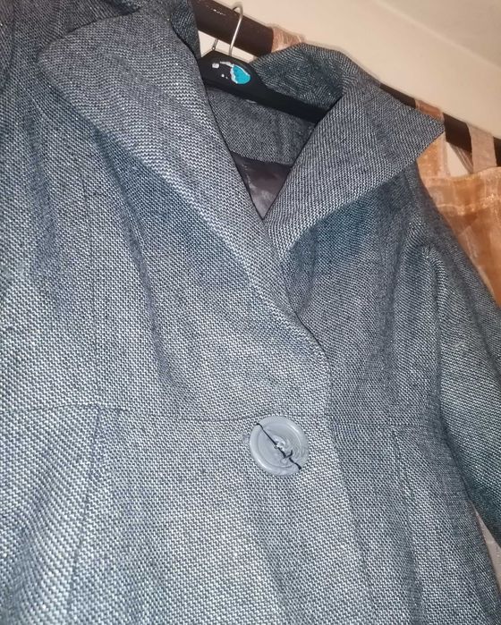 Blazer casaco lindo com detalhes em dourado