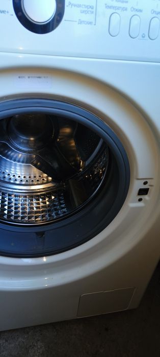Запчастини до пральної машини Samsung  WF8598