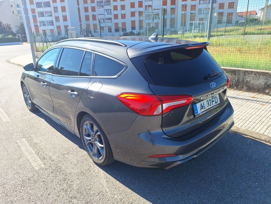 Ford Focus SW 1.0i Ecoboost ST Line X — photo 3