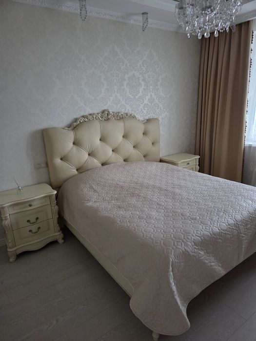 Комплект меблів для дому у стилі Бароко.