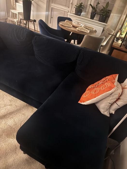 Granatowy naroznik welur