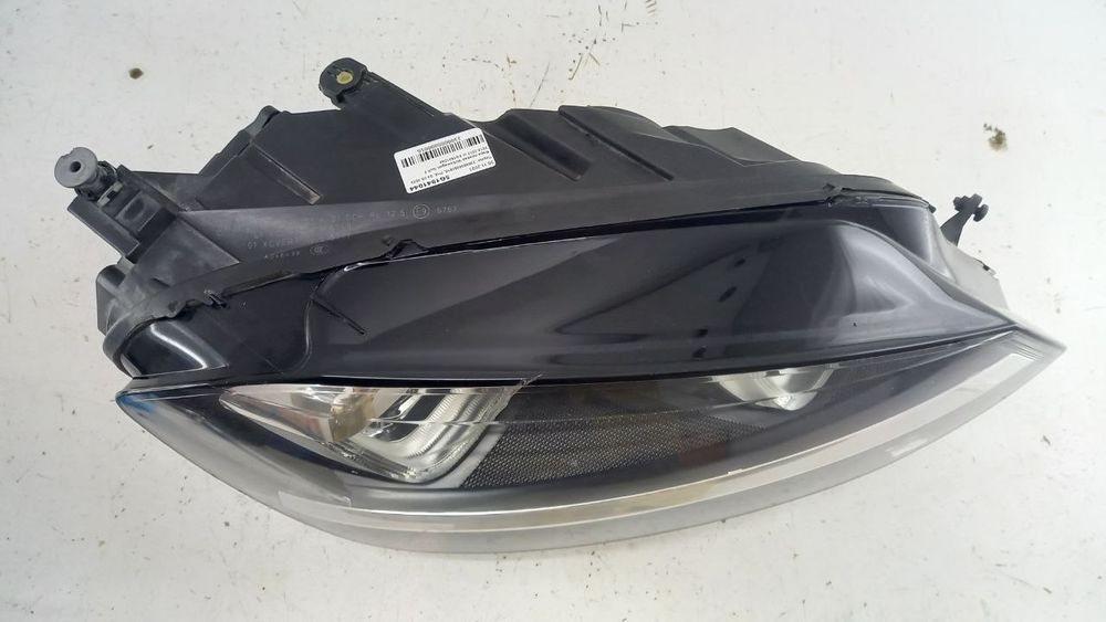 Фара правая Volkswagen Golf 7 2013-2017 5G1941044