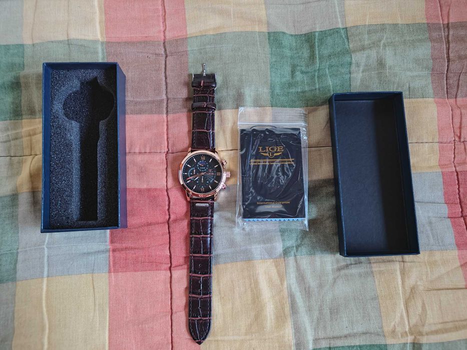 Relógio Quartzo, Design de Luxo, para Homem (NOVO) = 30 euros