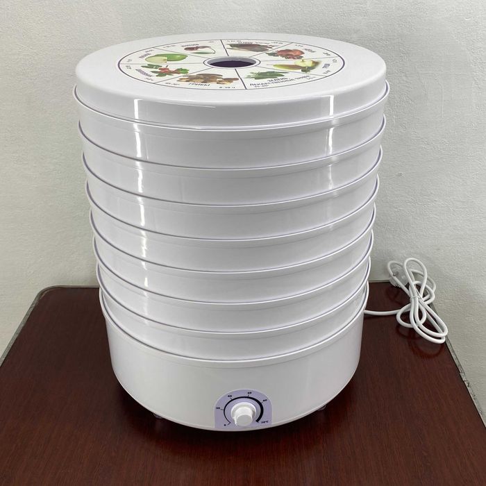 Сушилка для овощей и фруктов Помічниця 30л 7 лотков 650Вт