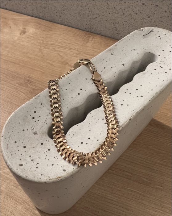 Браслет в стиле Cartier