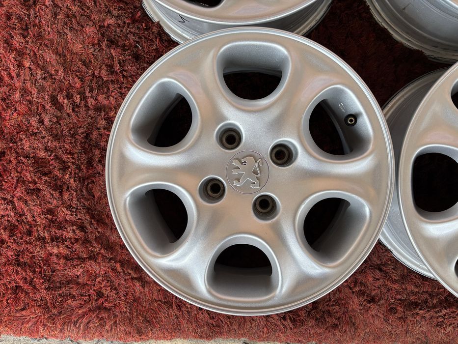 Original Peugeot Partner 206 306 Citroen Berlingo C3 R14 4x108