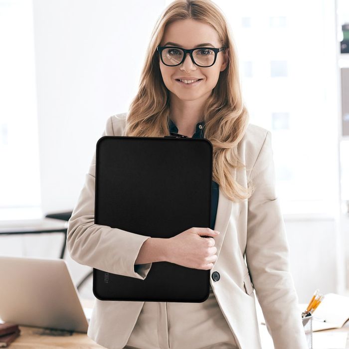 Tech-Protect neopren laptop 15-16 black