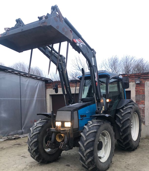 Traktor Valtra A95 Tuz wałek wom Tur
