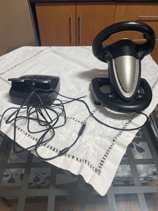 Pedais e Volante JINSHU GTR compatível com ps4/ps3/Xbox/Switch