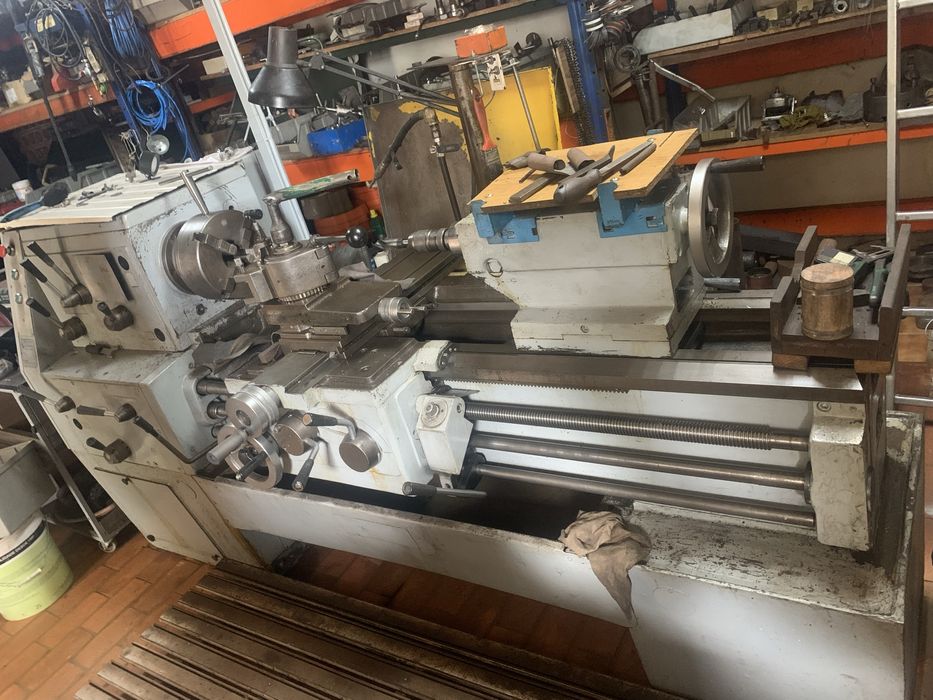 Torno Mecanico em bom estado
