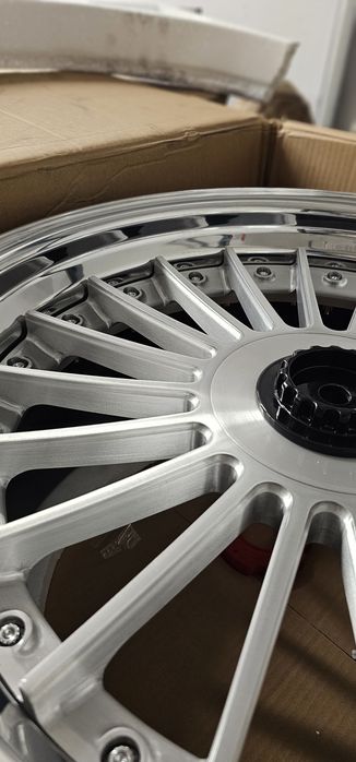 kute custom 3 częsciowe felgi 20" 5x112 et 38