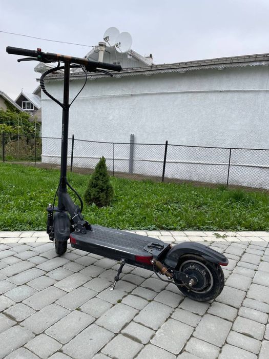 Joyor y5s електросамокат