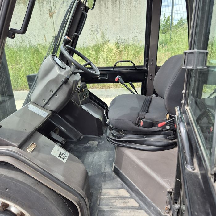 Навантажувач MANITOU 2,5 тон 2017р.