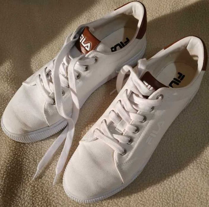 Buty białe FILA z brązowymi wstawkami EUR 42