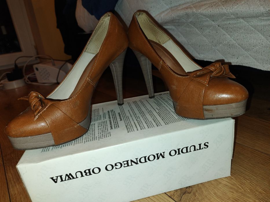 Brązowe szpilki rozmiar 39