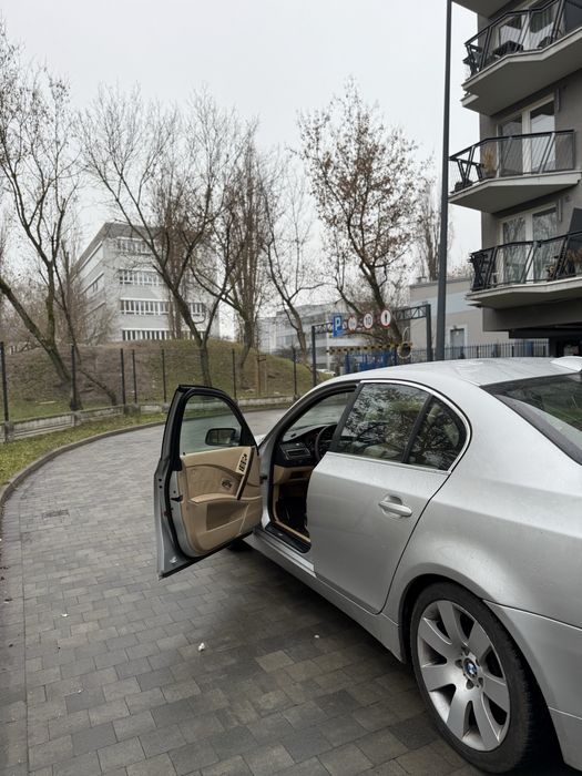 BMW E60 3,0D 2004r