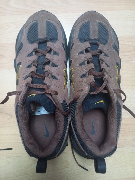 Ténis  Nike Hera Tam 42,5