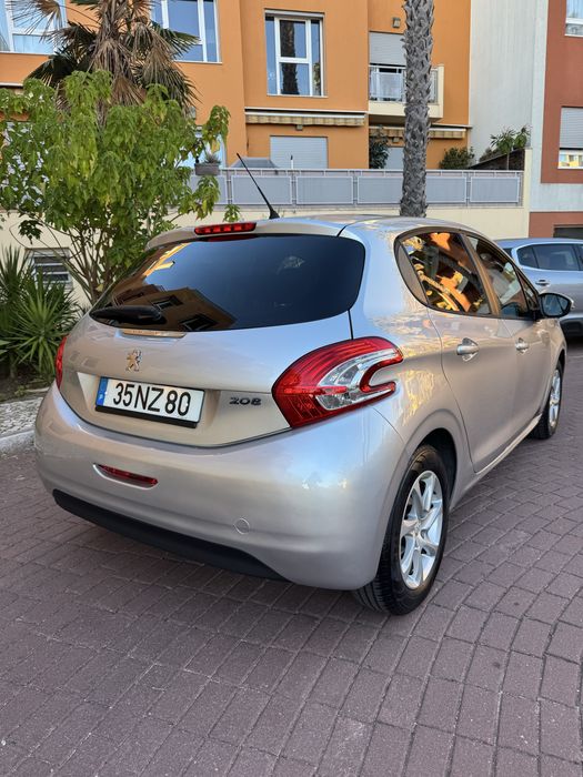 Peugeot 208 1.4 HDI Style