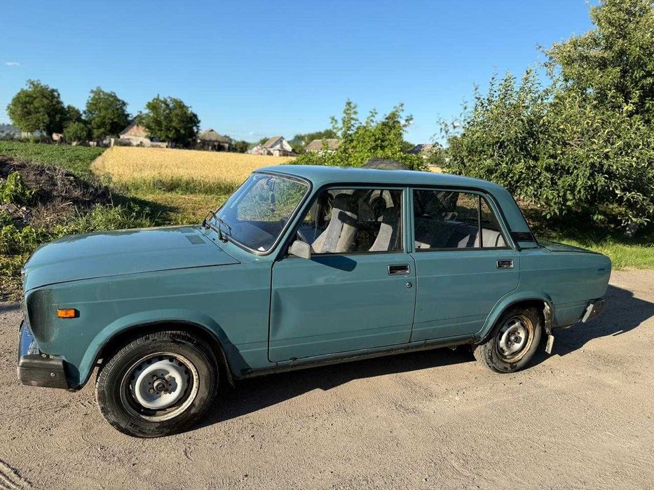 продам ВАЗ 2107  з перших рук