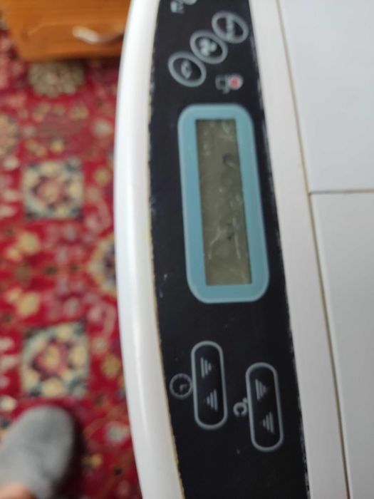 Кондіционер ARISTON портативний, тепло та холод ,на коліщатках.