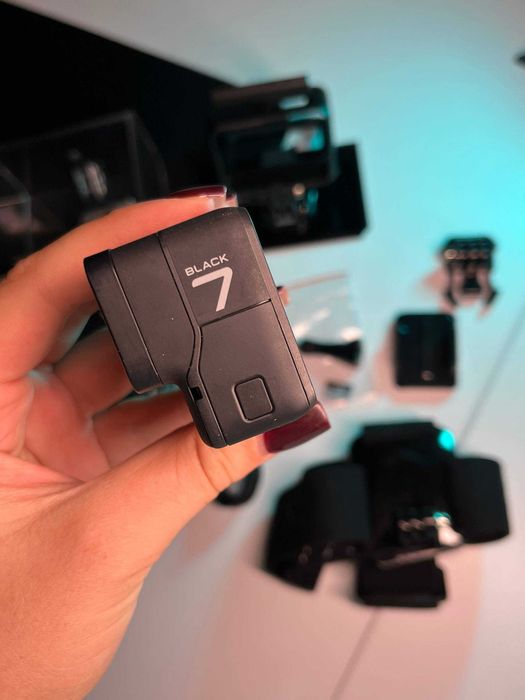 Екшн-камера GoPro Hero 7 black + кріплення на голову