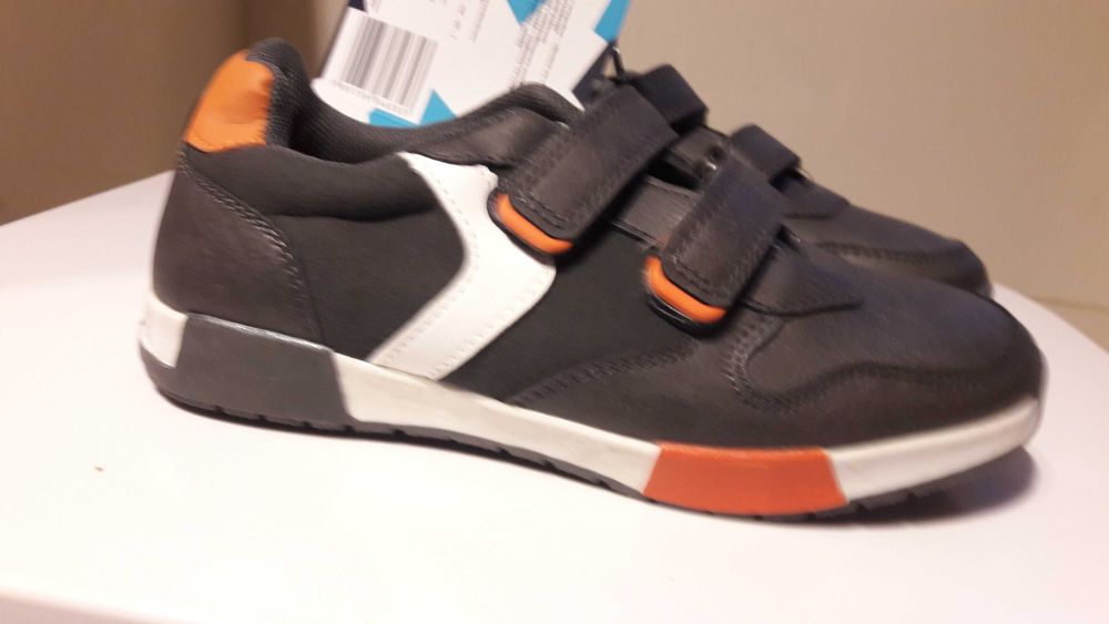 buty / półbuty / adidasy / sneakersy / NOWE r 33 /34