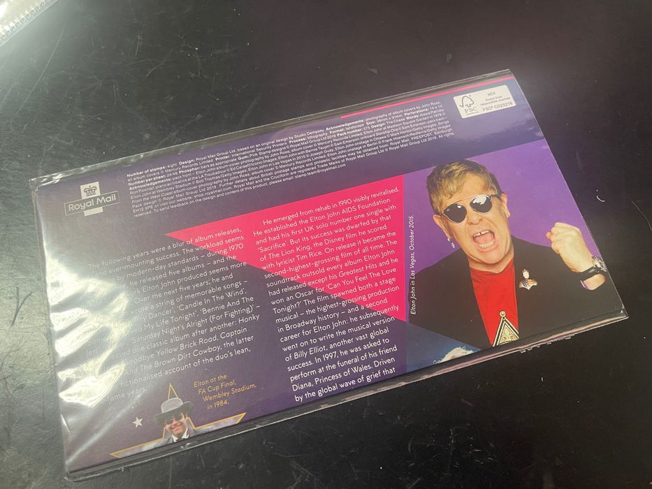 Coleção de selos Exclusiva Elton John - Presentation Pack