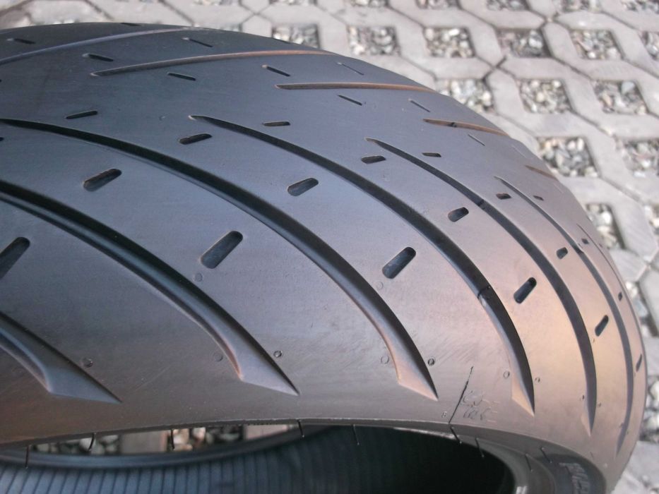 opona 180/55ZR17 Metzeler Roadtec 01 dot4017 4mm sport tor gsf fazer