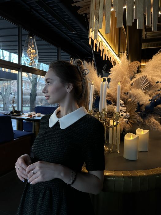 Твідова сукня у темно зеленому кольорі