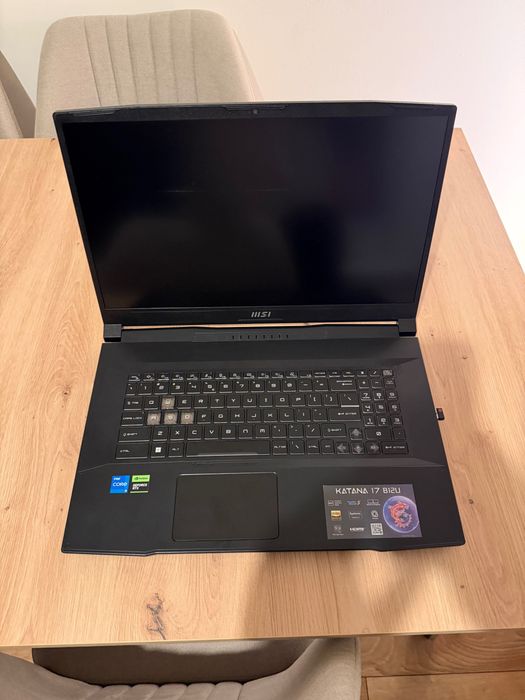 MSI KATANA 17 i5-12450H 32GB SSD1TB RTX3050 Win11