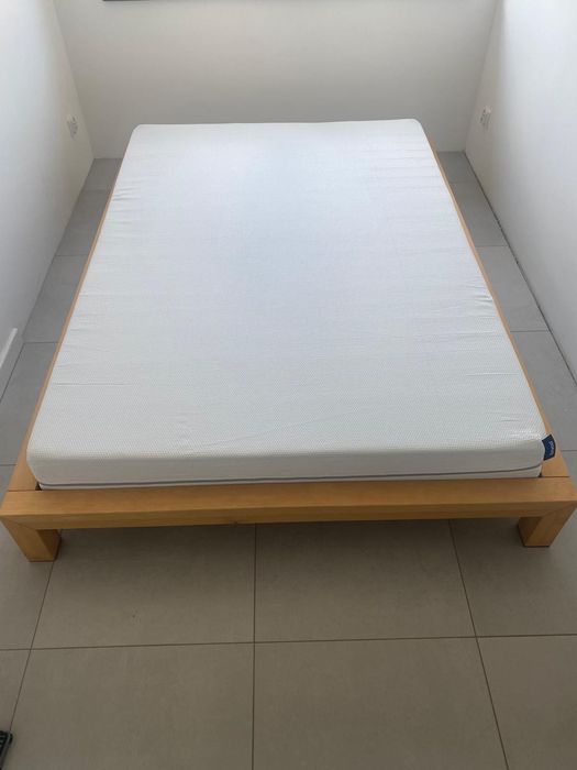 Łóżko 215/155 używane