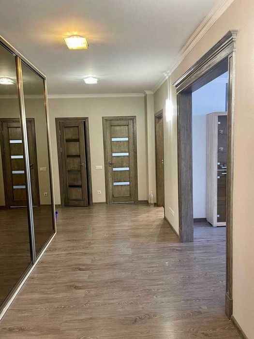 Продаж 2-кімнатної квартири в ЖК «Перлина Кадетського Гаю»