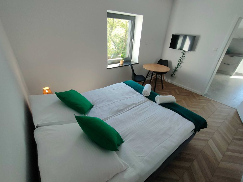 Nocleg, pokój prywatny, apartament, z KLIMATYZACJĄ  okolice Zoo I Hali