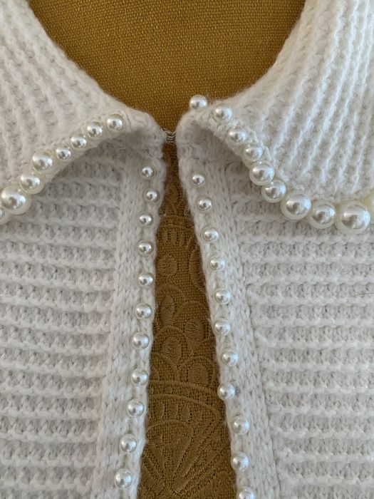 Casaco zara com perolas