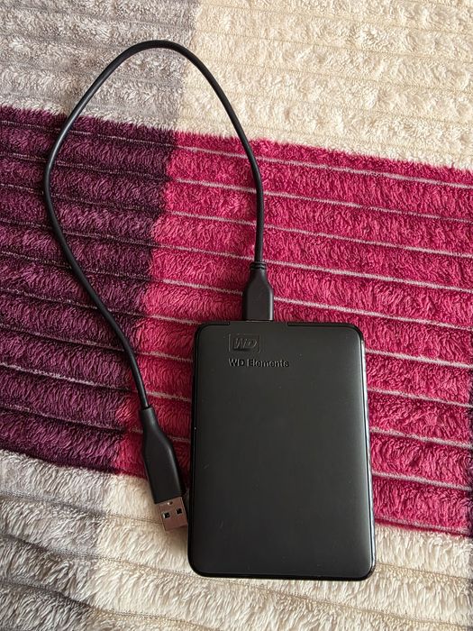Зовнішній жорсткий диск Western Digital Elements 1TB + Type-С адаптер