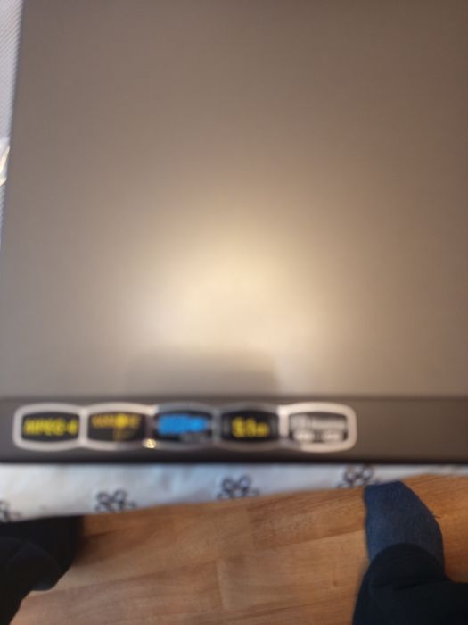 Продаю DVD/CD - караоке SAMSUNG.