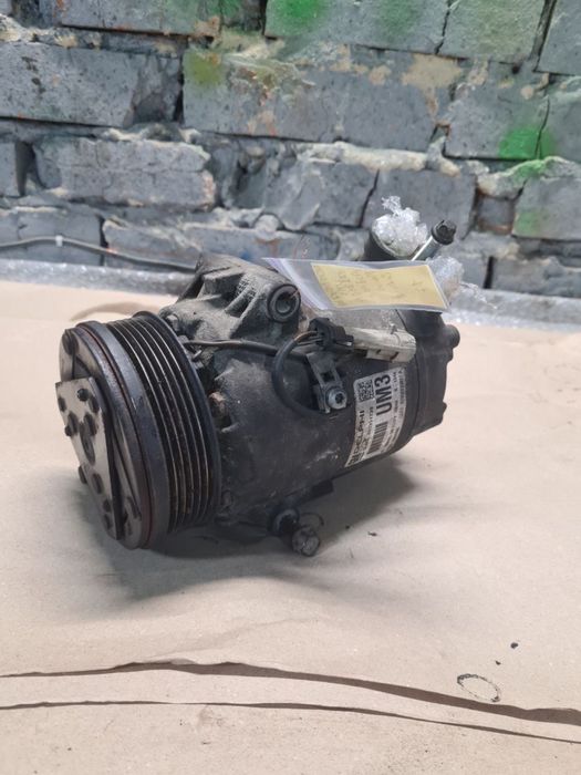 Компресор кондиціонера Opel Astra H Meriva Zafira B 1.7 13286086 UM3