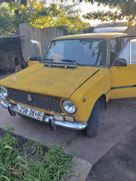 продам машину Ваз 2102