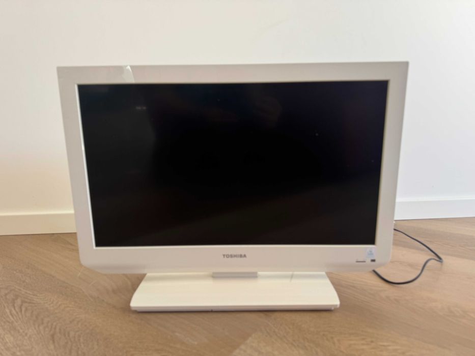 TV Toshiba 26” branca — LED HD Ready — 26EL834G