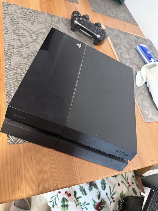 PS4 FAT, jeden pad + gra