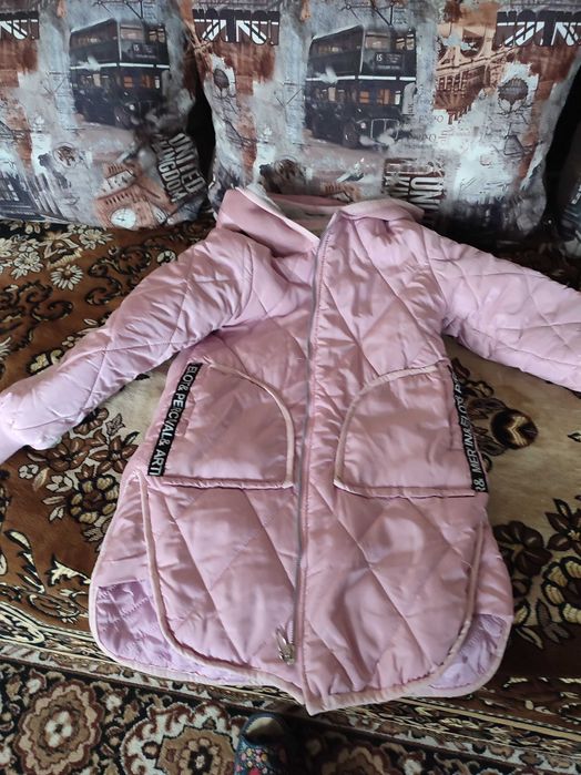 Пальто для дівчинки