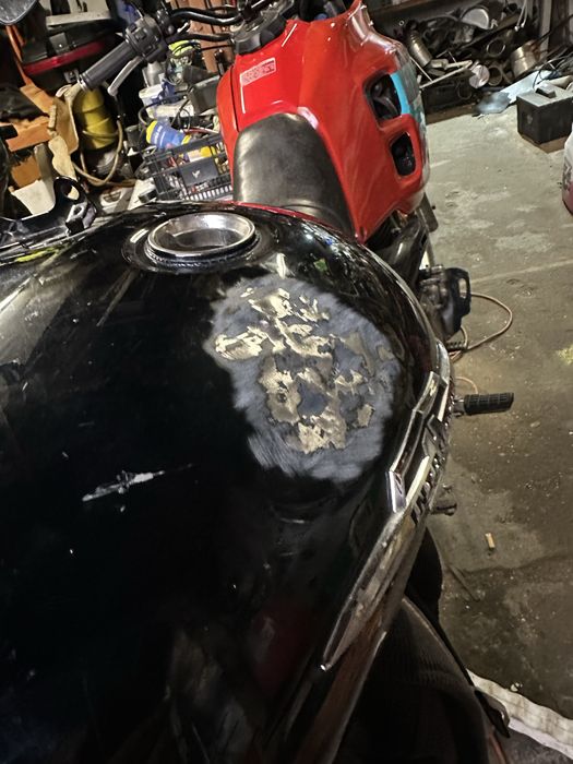 Zbiornik suzuki intruder vlr 1800