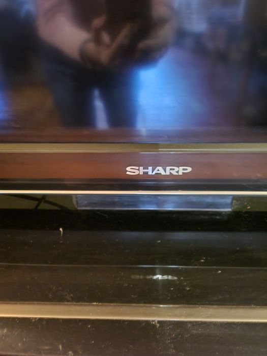 SHARP телевизор 55